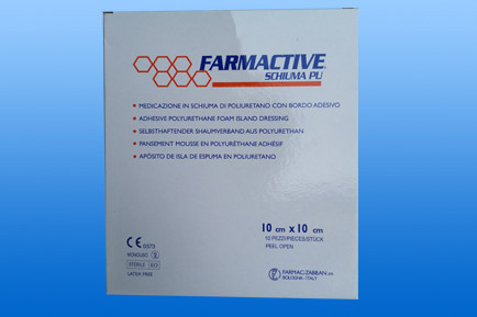 Habszivacs kötszer öntapadós felülettel  - FARMACTIVE 10x10 cm