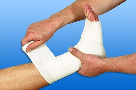 Kompressziós pólya NOBALASTIK fóliás, 5mx15cm, 10db/dob