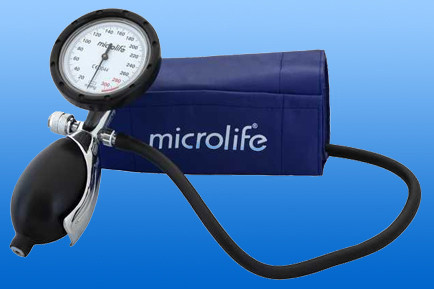 MICROLIFE vérnyomásmérő hagyományos – termékkép